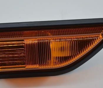 {DepartmanAdi} / YAN SİNYAL LAMBA R SAĞ YM FORD CARGO H566 CVT380 3108M101 {Ozet}