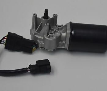 {DepartmanAdi} / SİLECEK SİLGİ MOTORU 12V CLİO 2 SYMBOL THALİA 01-09 SGR-56556 VAL-579234 255122 {Ozet}