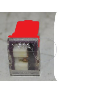 {Katagori} / JAPON SİGORTA DİŞİ UZUN YIRTMAÇLI AYAKSIZ    50A    ----KIRMIZI----RED------ FORD TİP  